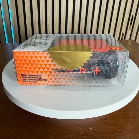 WOW NEW 🔥 JBL HARMAN GO 3 Portable Bluetooth V5.1 Speaker colors Blues Orange - Picture 8 of 8